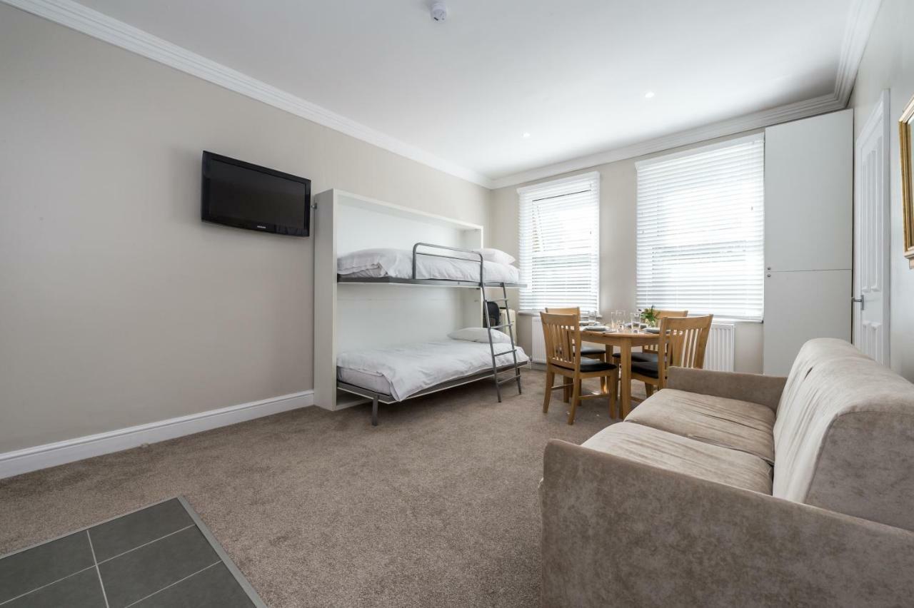 Stylish 12 Minutes Tube To Oxford Street With Free Wifi And Air Con *