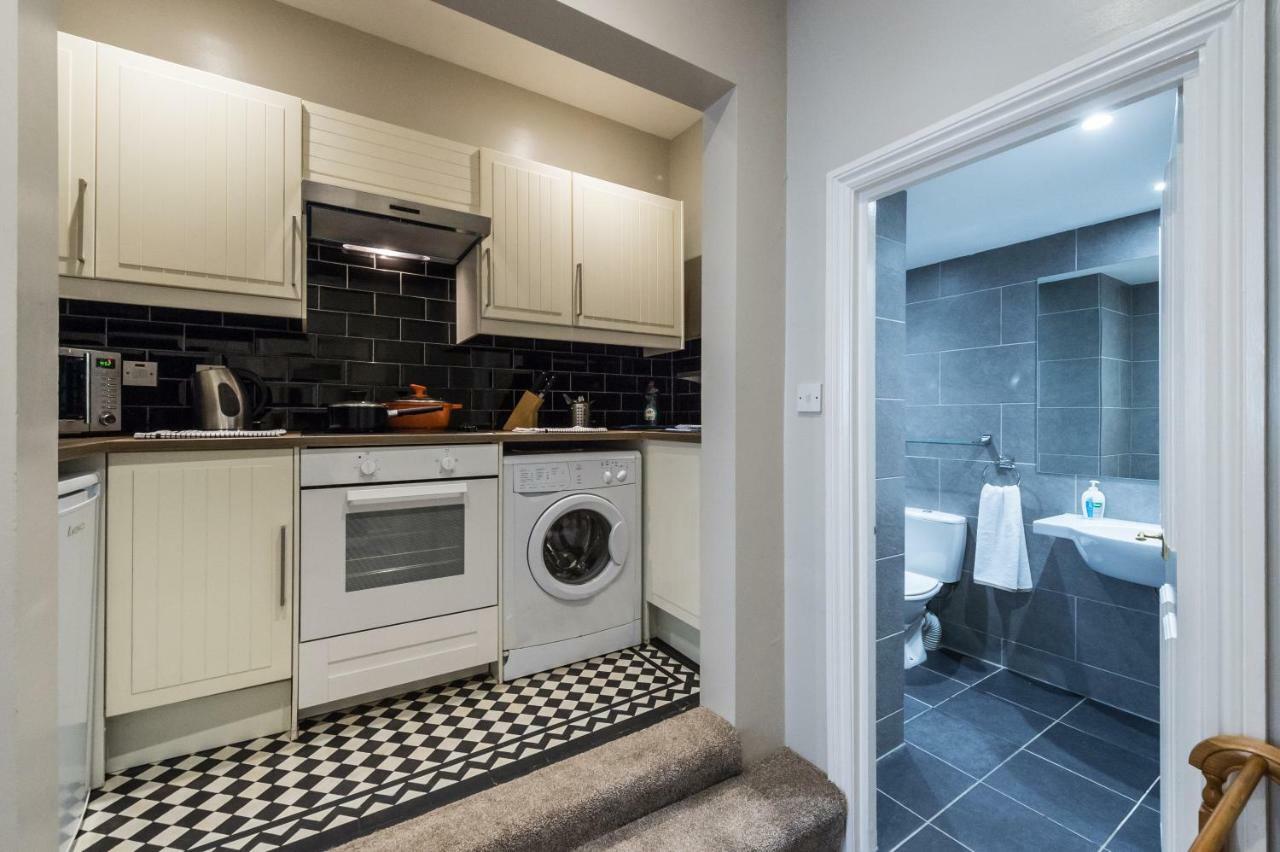 Appartement Stylish Apartment,12 Minutes From Oxford Street,central London,ac,wifi! Londen